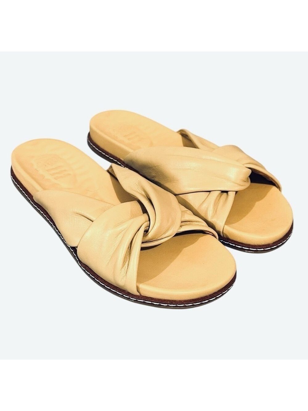 Sperry Gold Cup Waveside Cross Strap Flat Sandals Leather Lambskin EC Size 7